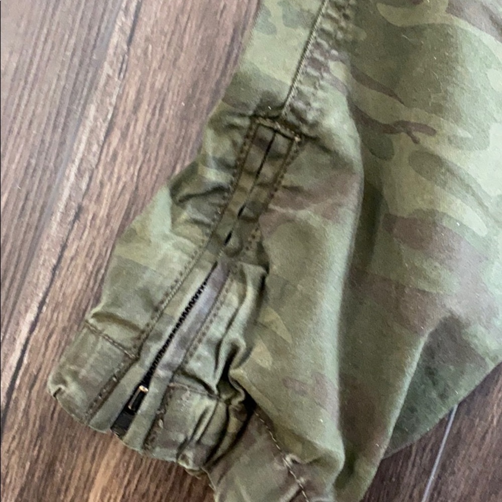 Sanctuary Camo pants - Picture 3 of 4
